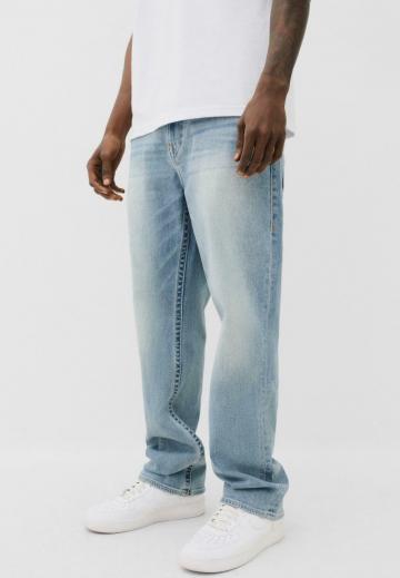 Прямые джинсы