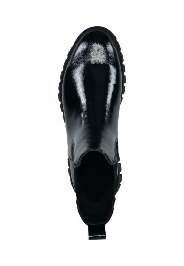 Сапожки на танкетке