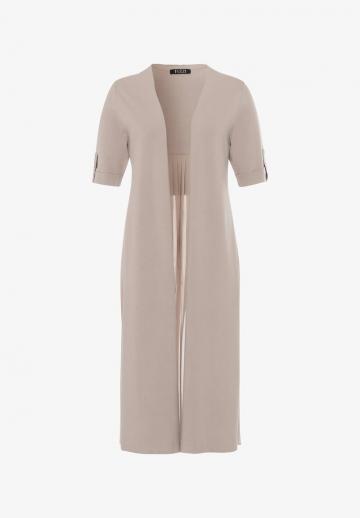 Длинный жилет