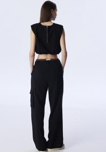 Брюки с накладными карманами