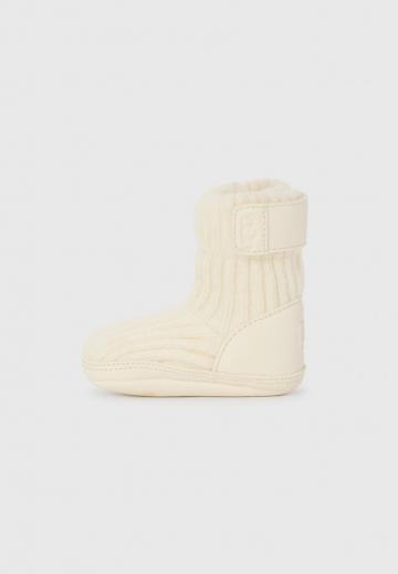 Детская обувь