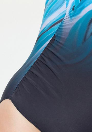 Слитный купальник