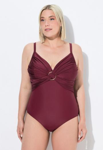 Слитный купальник