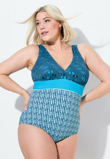 Слитный купальник