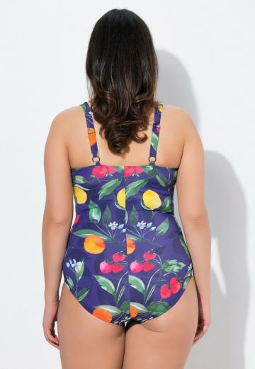 Слитный купальник