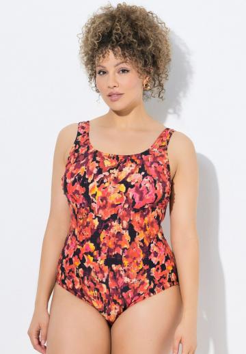 Слитный купальник