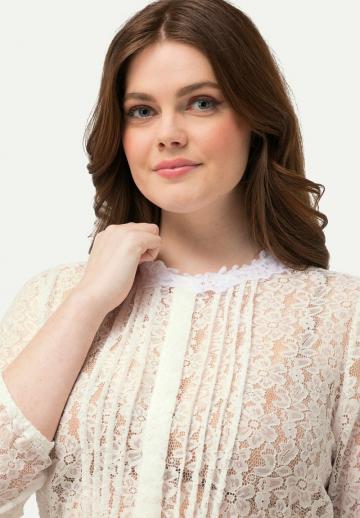 Кружевная блузка