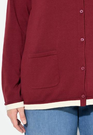 Вязаная кофта