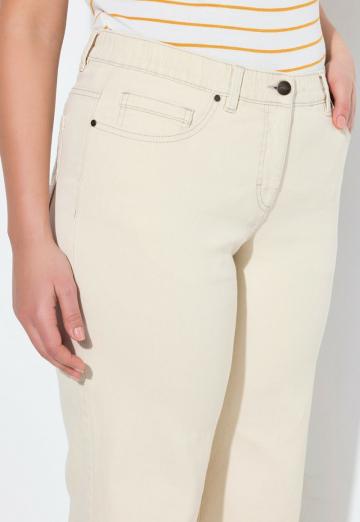 Короткие джинсы