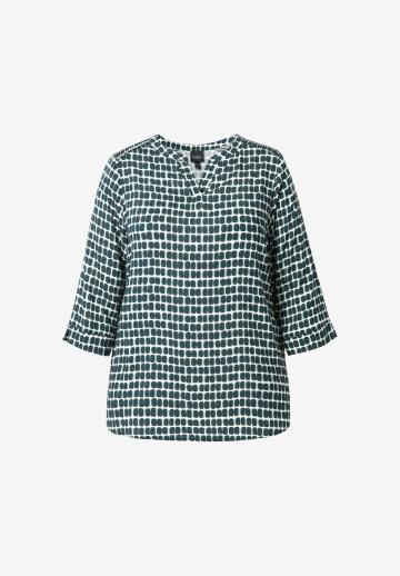 Атласная блузка