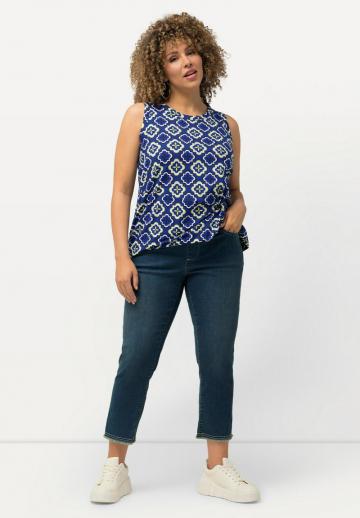 Короткие джинсы