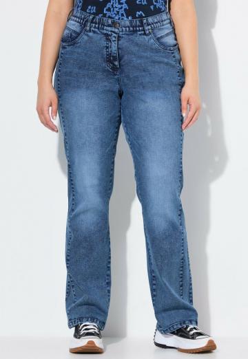 Прямые джинсы