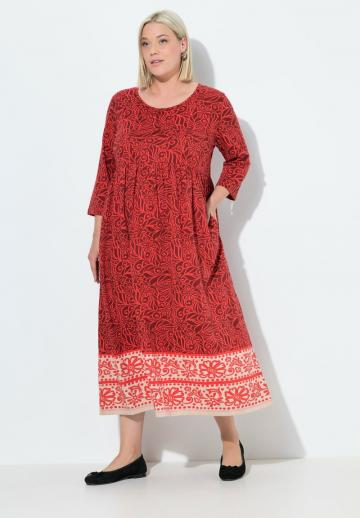 Вязаное платье