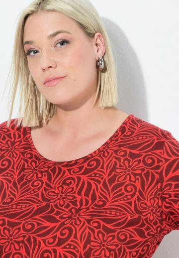 Вязаное платье