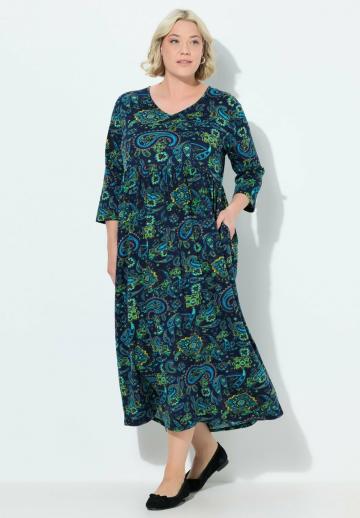 Вязаное платье