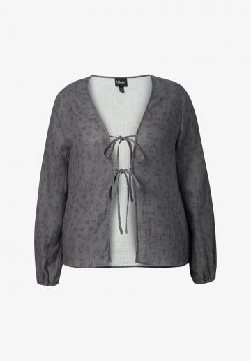 Вязаная кофта