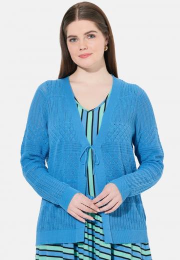 Вязаная кофта