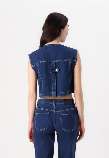 Короткая куртка