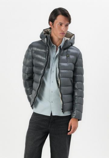 Зимняя куртка