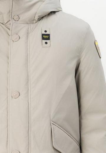 Зимняя куртка