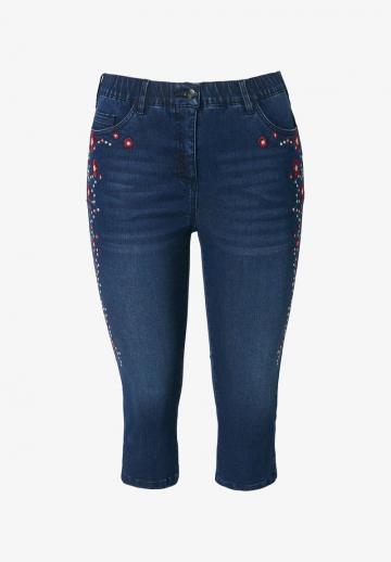 Короткие джинсы