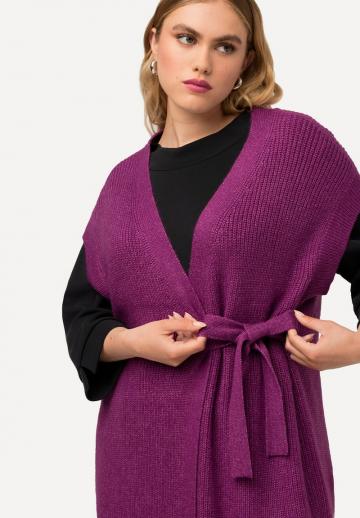 Длинный жилет