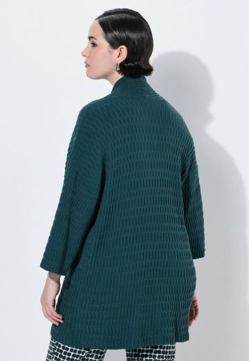 Длинный жилет