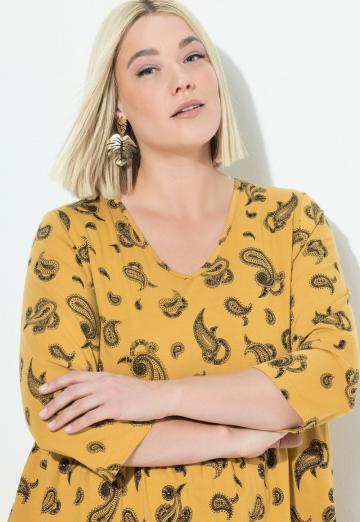 Вязаное платье