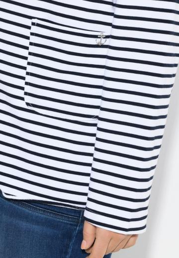 Вязаная кофта