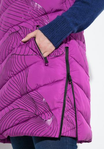 Длинный жилет