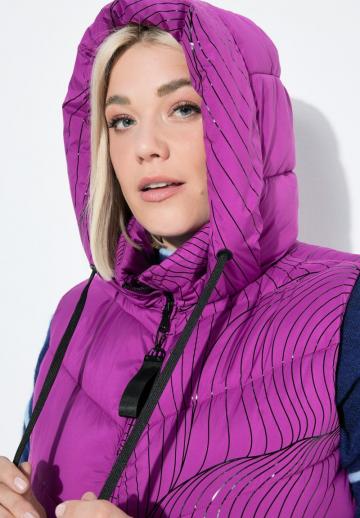 Длинный жилет