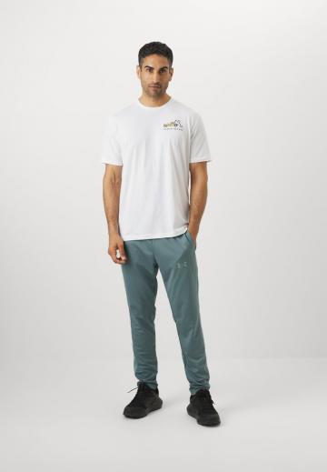 Спортивная майка