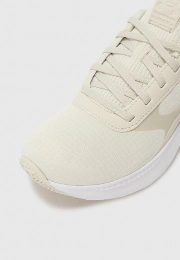 Тренировочные кроссовки