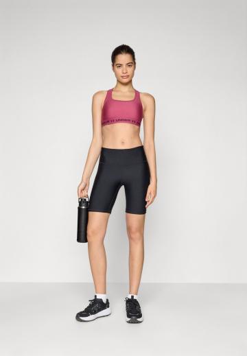 Спортивный бюстгальтер