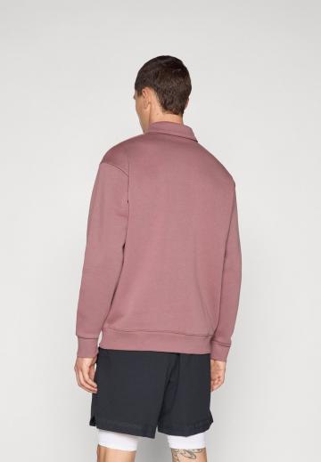 Спортивная кофта