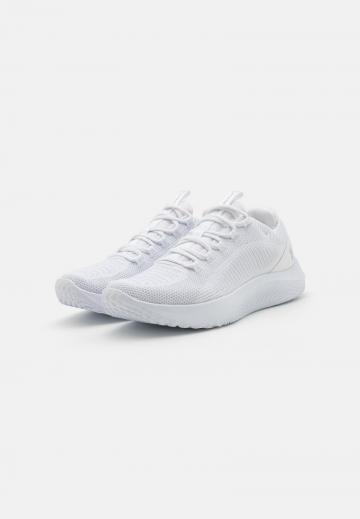 Тренировочные кроссовки