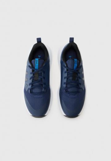 Тренировочные кроссовки