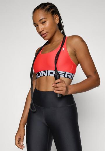 Спортивный бюстгальтер