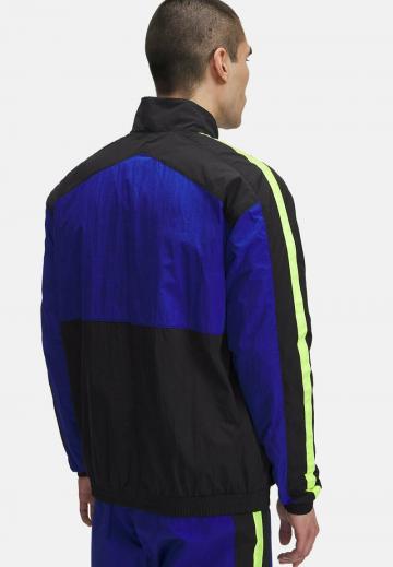 Спортивная куртка