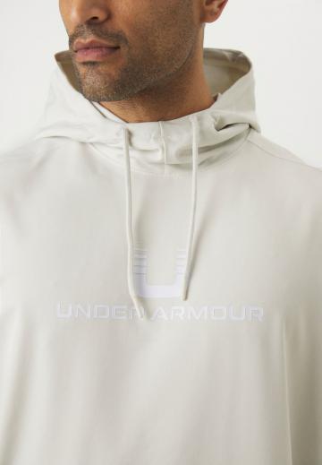 Спортивная кофта