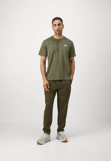 Спортивные штаны