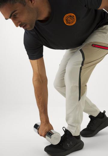 Спортивные штаны