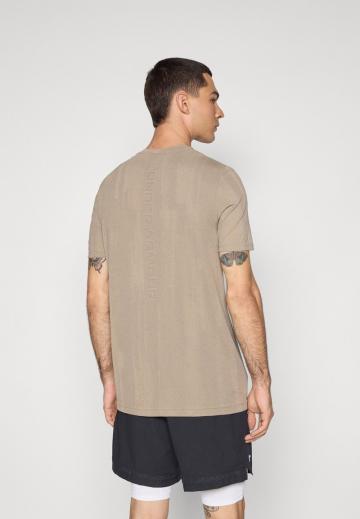 Спортивная майка