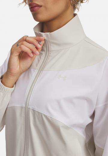 Спортивная куртка