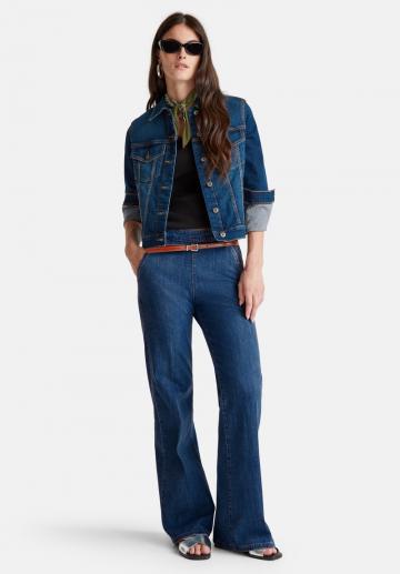 Клешеные джинсы