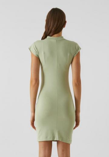 Платье футляр