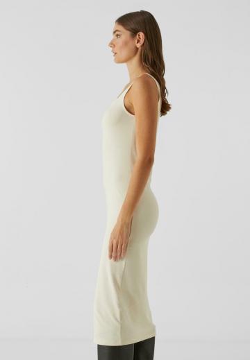 Платье футляр