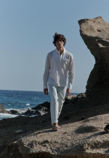 Прямые джинсы