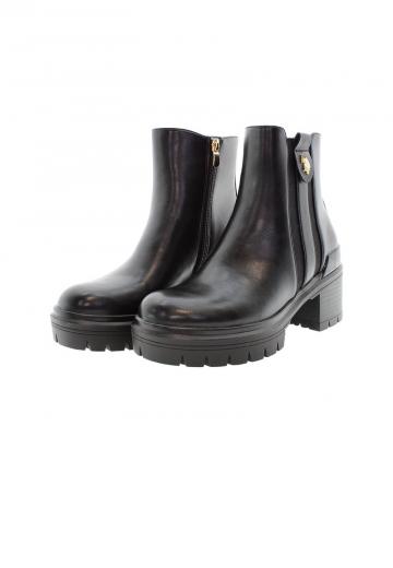 Полусапожки на платформе