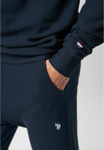 Спортивные штаны